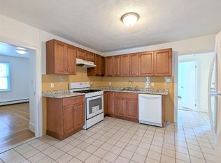 322 Lowell St #3, Somerville, MA 02145