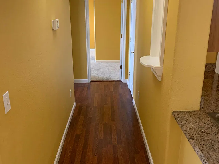 1360 Shady Ln #2 — Photo 4