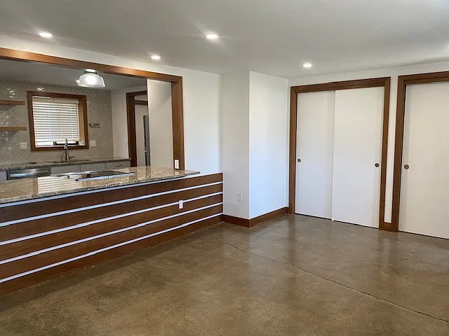 334 Meadows Dr #3 — Photo 2