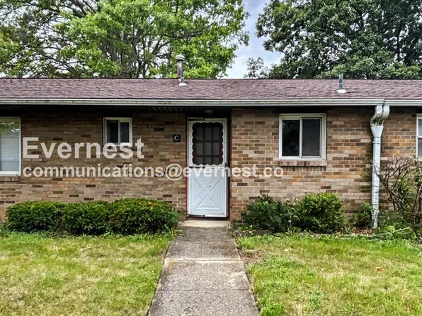 2324 Woodbrook Cir N APT C, Columbus, OH 43223