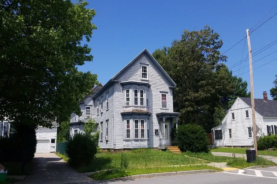 Building Photo