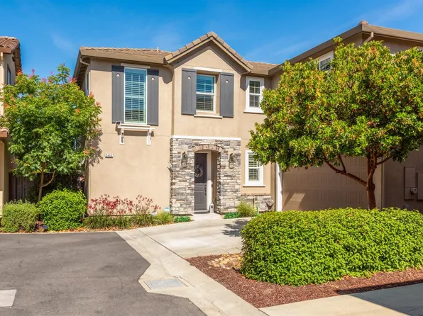 5453 Kaitlyn Place, Rohnert Park, CA 94928