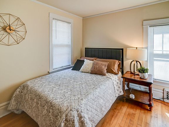 5th image of 2636 Stevens St