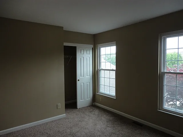 7037 Berry Blossom Ct — Photo 9