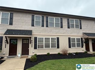 617 Linden St, Coopersburg, PA