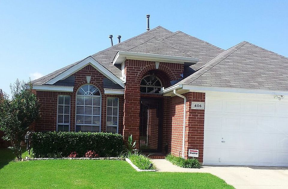 406 Harwood Circle