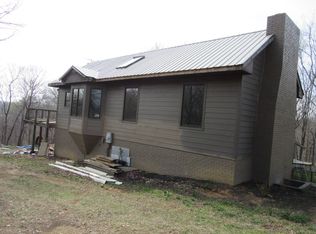 4611 McClanahan Rd SW, Hampshire, TN 38461