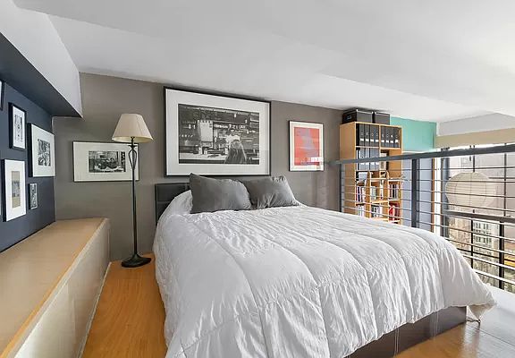 3rd image of 111 4th Ave APT 8E