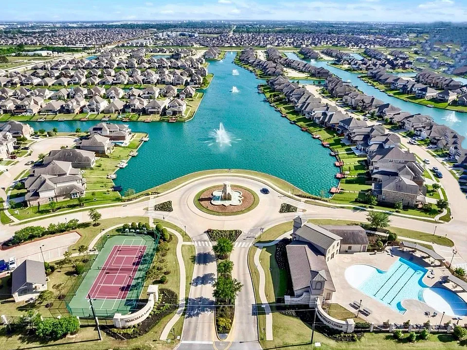24018 Cannon Anello Ct
