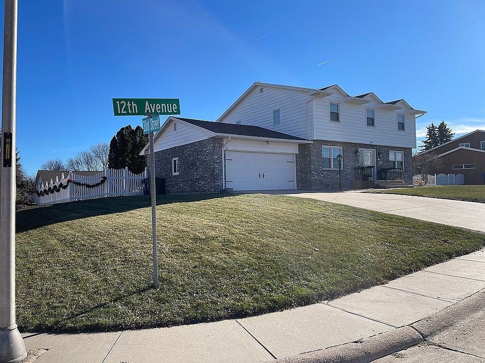 1st image of 3207 12th Ave