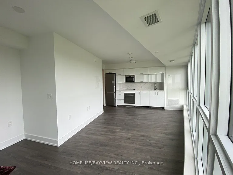 585 Bloor St E #2316 — Photo 7