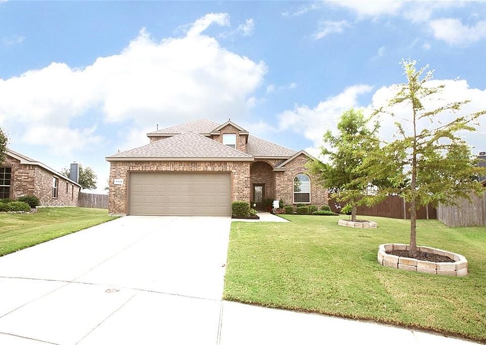 1st image of 3320 Bear Creek Dr