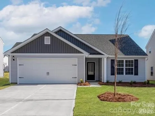 1637 Nia Rd, Charlotte, NC 28215