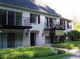 3000 Lakewood Dr APT 4101, Hermitage, PA 16148