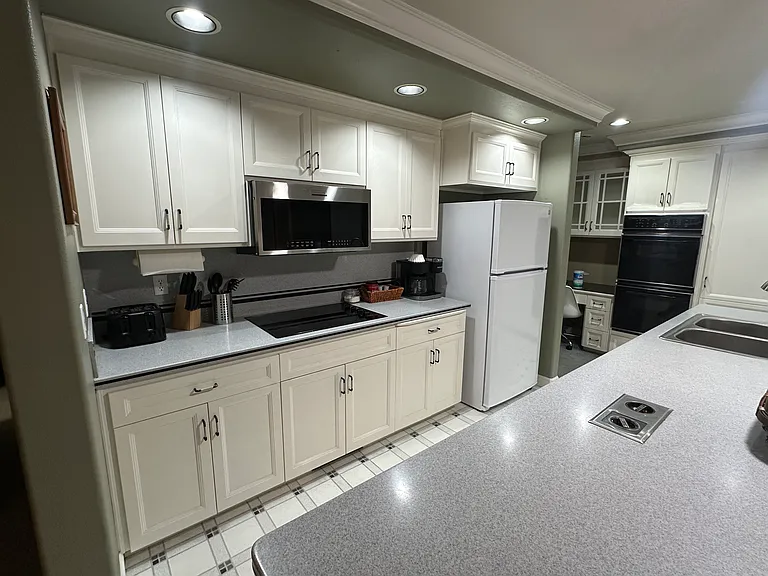 10156 Oak Run Rd — Photo 6
