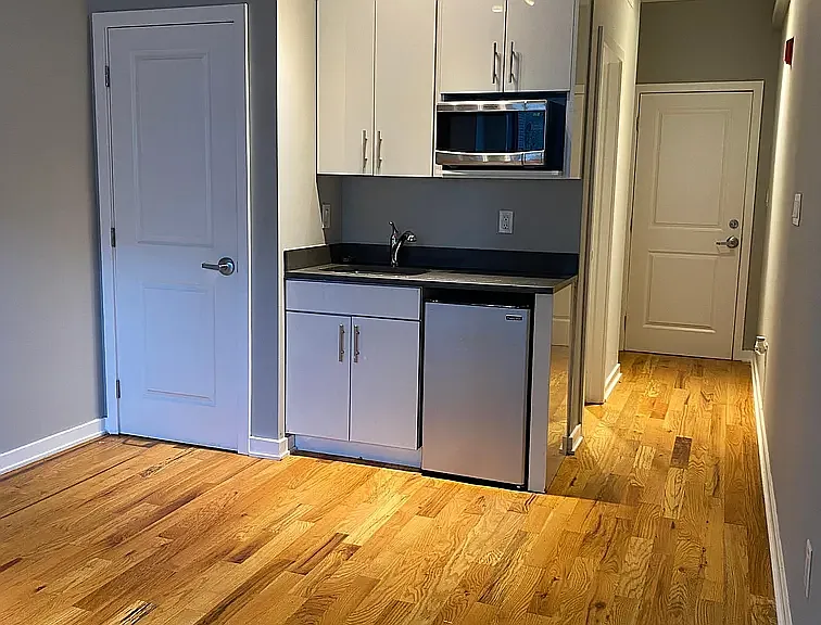 535 N Budd St #C2C — Photo 1