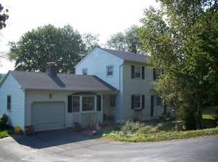 23 Heritage Rd, East Lyme, CT 06333