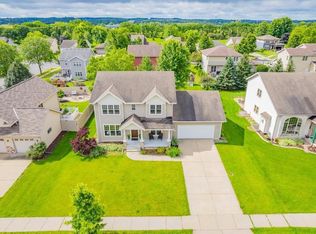 6 Iris Bloom Cir, Madison, WI 53719