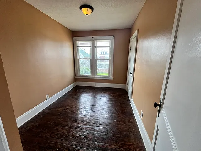 1349 Hildreth Ave — Photo 14