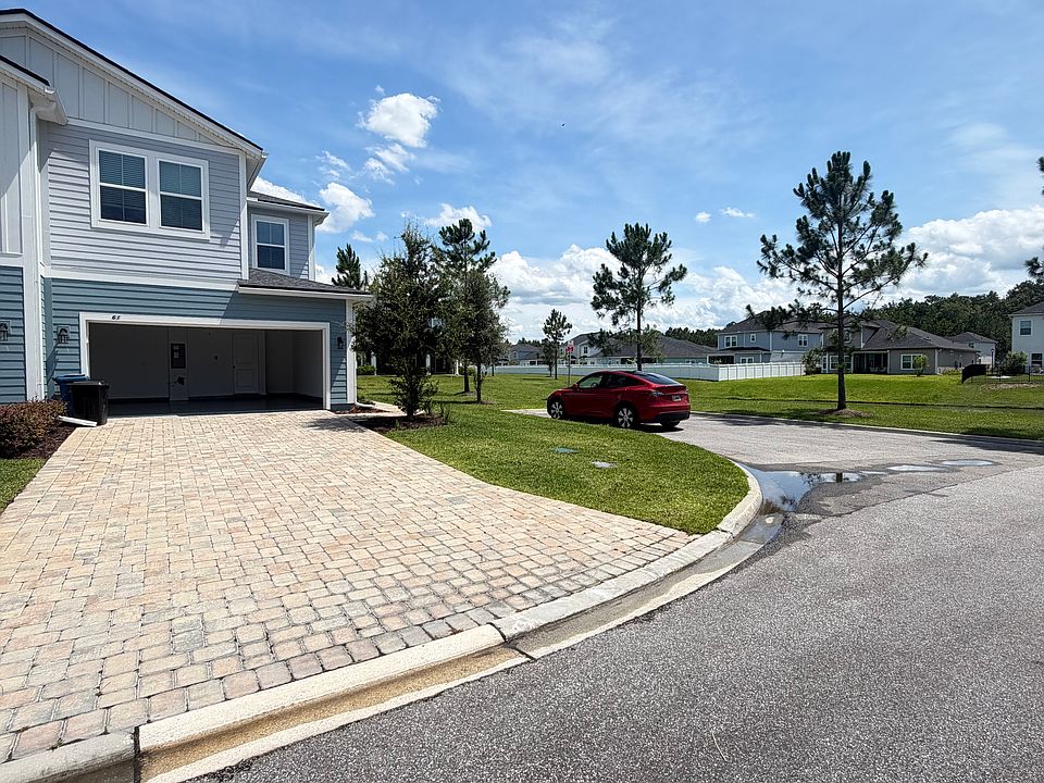 1st image of 61 Fieldfare Ln