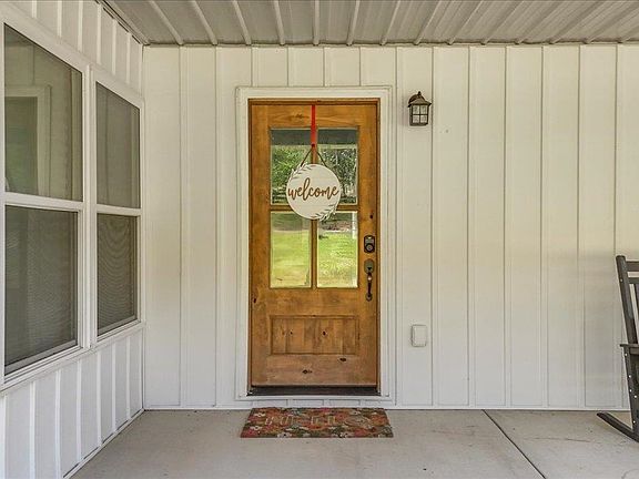 2nd image of 830 County Road 1196