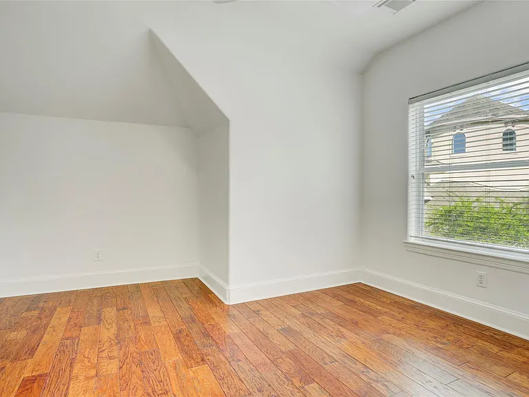 22926 Haven Field Ct — Photo 31