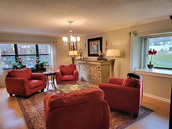 5th image of 1 Casa Loma Way