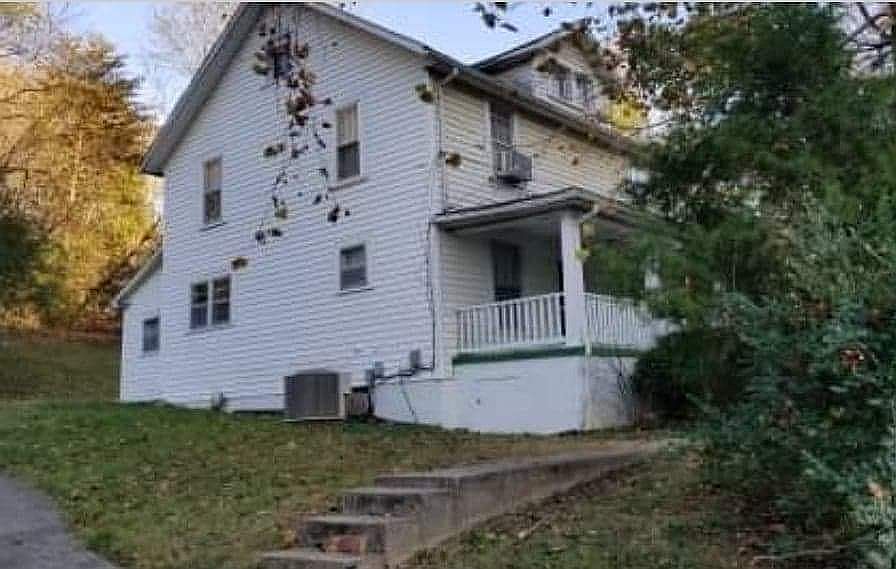 1st image of 5494 Clearbrook Ln