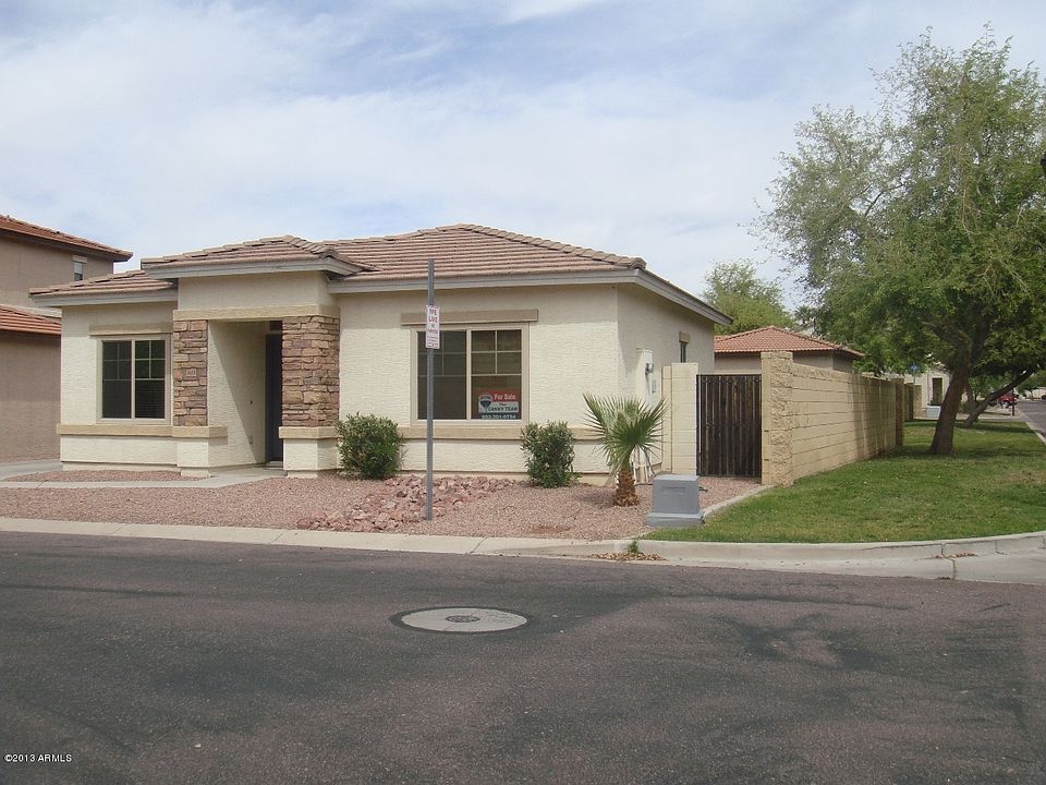 1st image of 7658 E Barstow St
