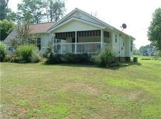 4136 Wiley Ln, New Castle, PA 16101