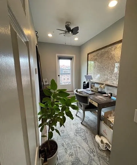 232 W Newton St #E — Photo 10
