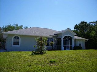 612 SE Daly Ct, Port Saint Lucie, FL 34984
