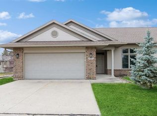 1651 Baldwin Ln, Iowa City, IA 52240