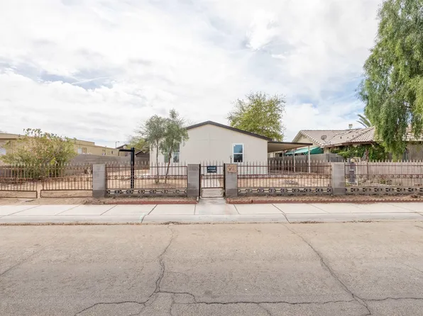 1587 E San Luis Ln, Gadsden, AZ 85336