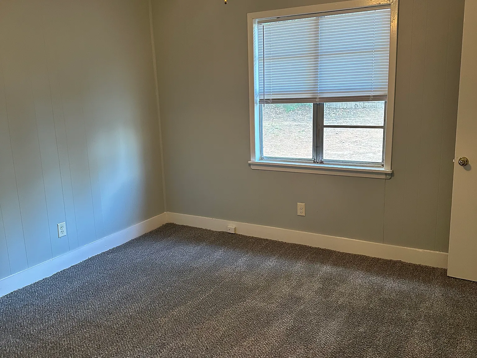 3 bed, 950 sqft, $750 — Photo 4
