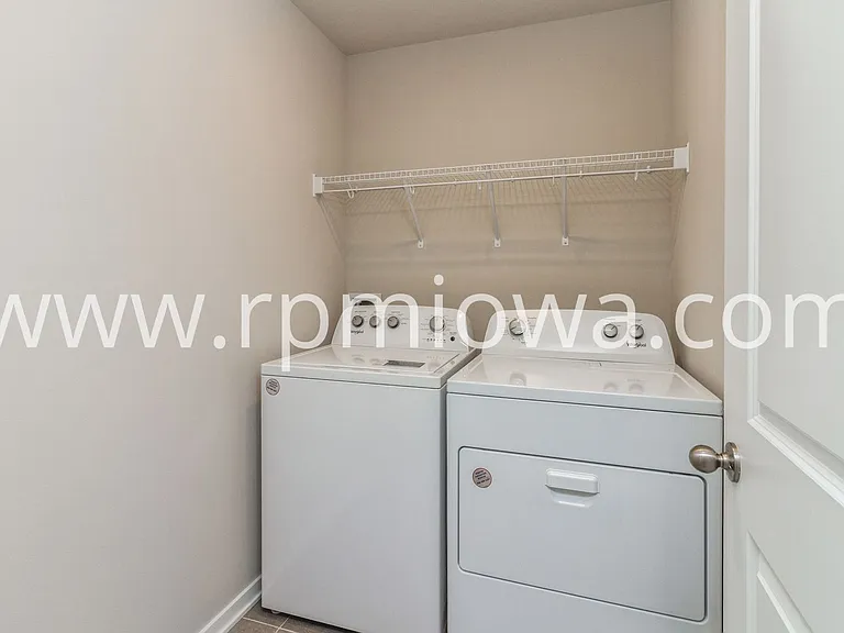 2403 SW 23rd St — Photo 12