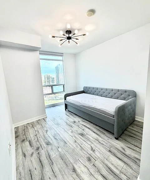 5740 Yonge St #1401 — Photo 4