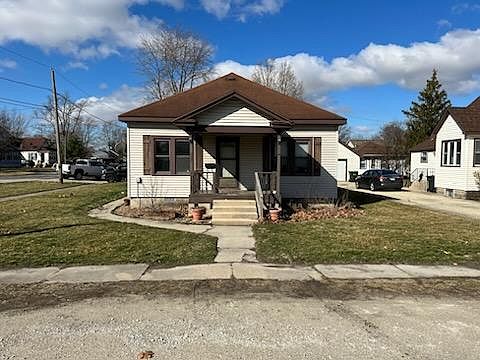 2nd image of 390 S Illinois St