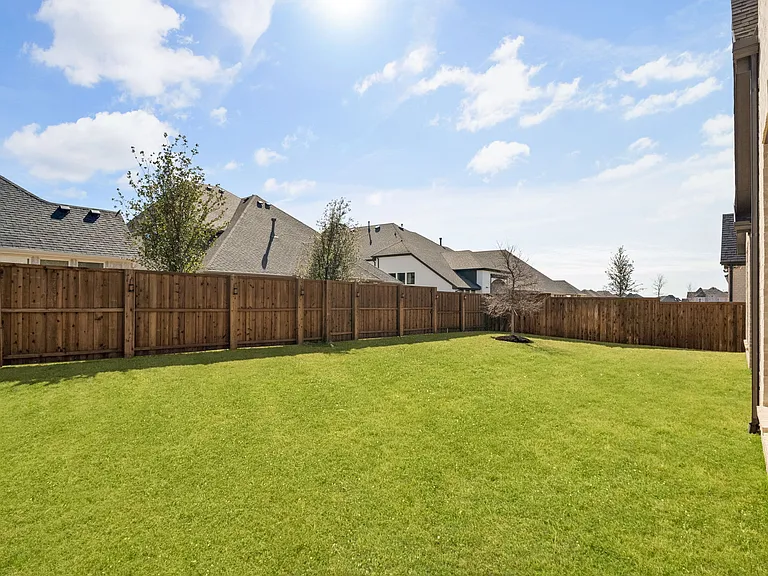 2541 Forestbrook Dr #1 — Photo 39