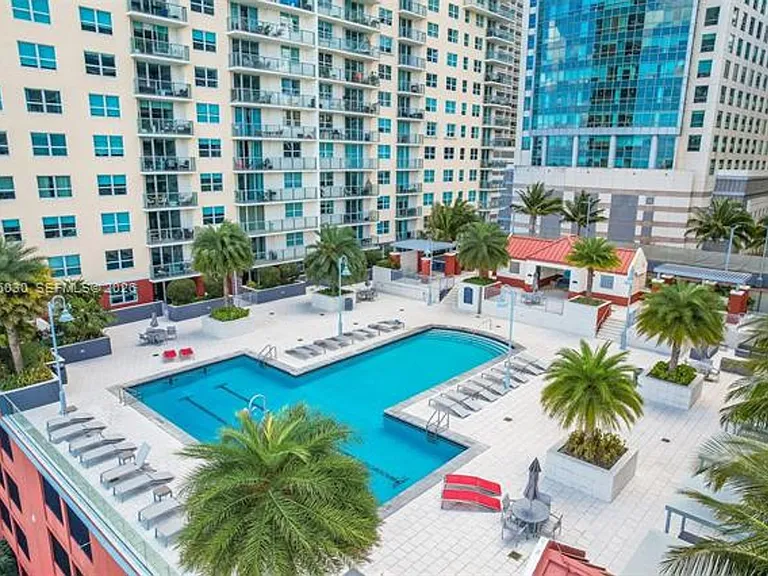 1155 Brickell Bay Dr #CU-2007 — Photo 20