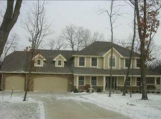 1921 SW Tanglewood Ct, Ankeny, IA 50023