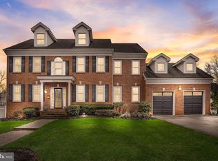 14 Treaty Elm Ln, Haddonfield, NJ 08033