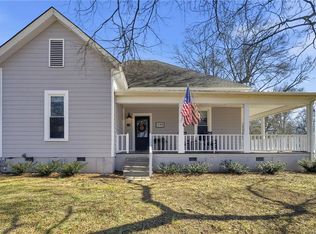 115 S Franklin St, Adairsville, GA 30103