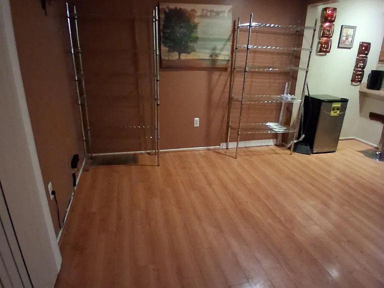 1598 Pin Oak Dr — Photo 2