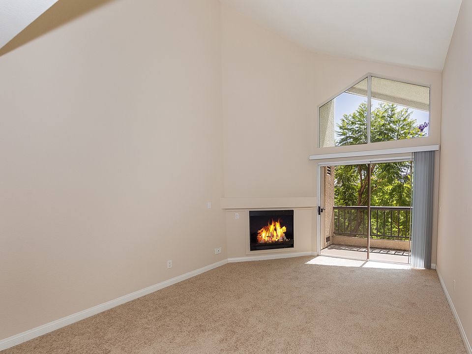 1st image of 5525 Canoga Ave APT 306