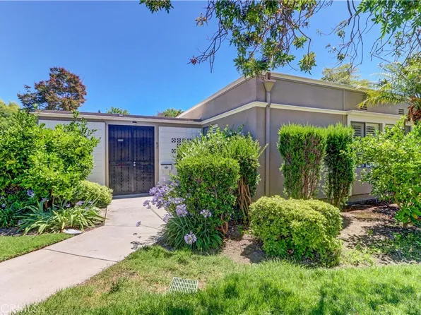 586 Avenida Majorca Unit B, Laguna Woods, CA 92637