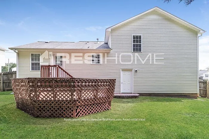 317 River Trace Dr — Photo 12