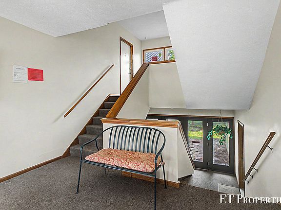 4th image of 6681 Boca Vista Dr NE Unit 201