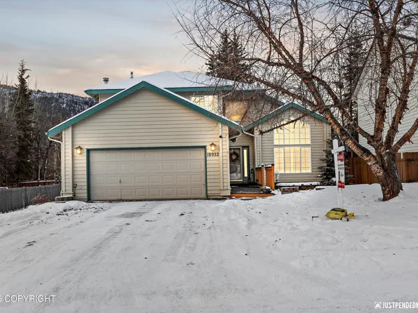 18932 Mountain Point Dr, Eagle River, AK 99577