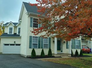 52 Timber Ridge Rd, North Brunswick, NJ 08902